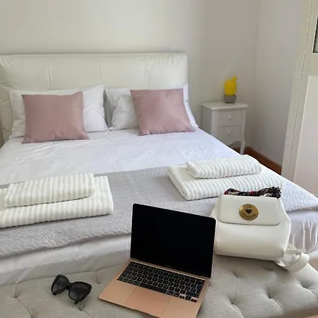 Apartman Sam Apartament *