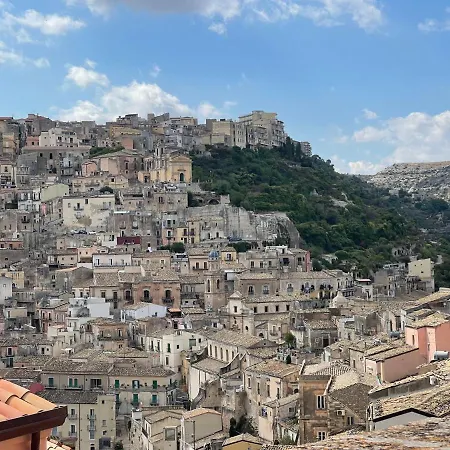 Sam Apartament Apartman Ragusa